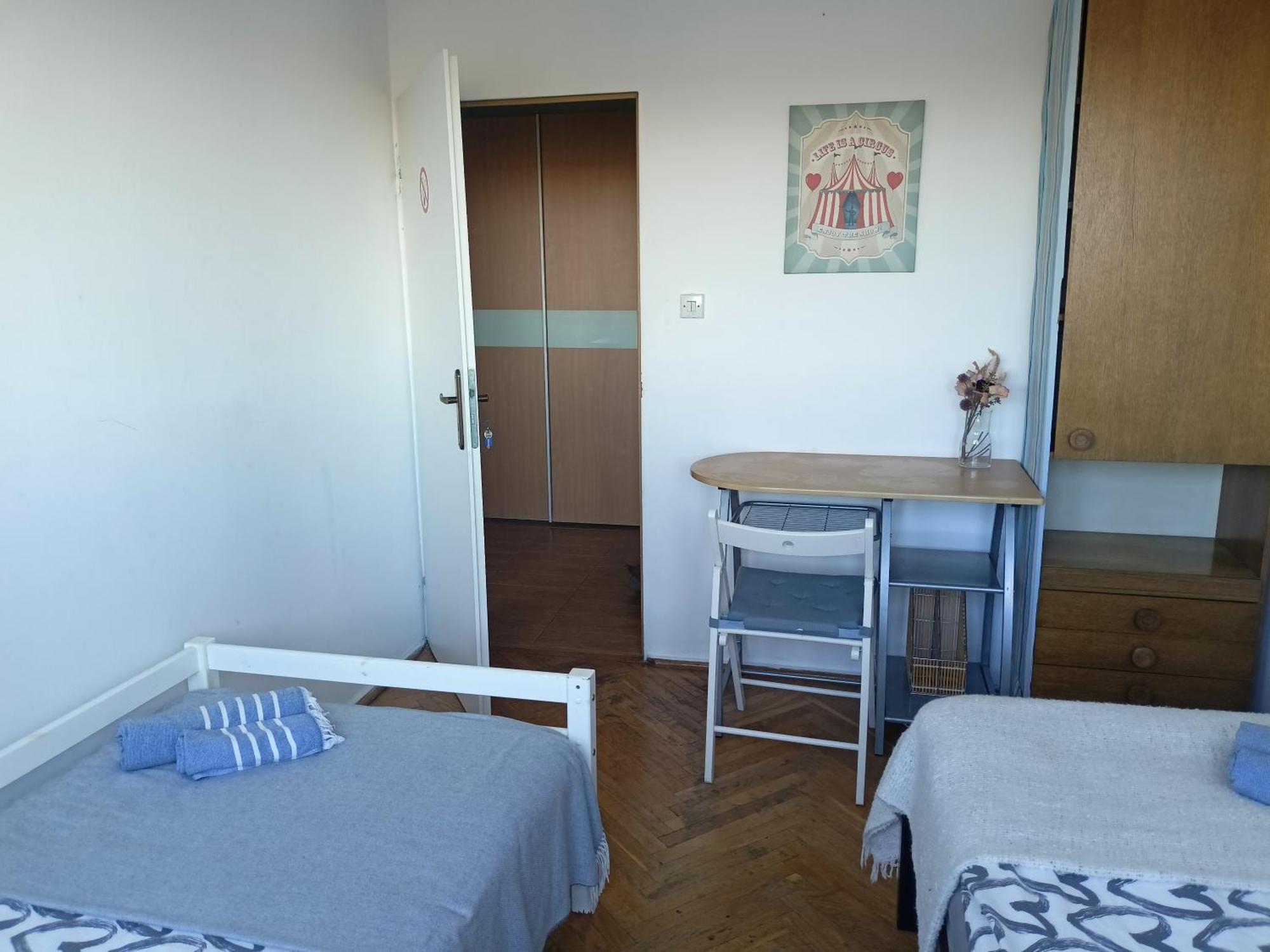 Lemuria Pokoje Wlk Niedzwiedzicy Hostel Legnica Buitenkant foto